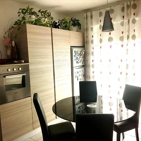 Appartamento Casa Cesano Mare *